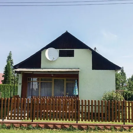 度假居 In 19400 Balatonmáriafürdő